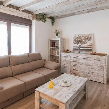 Holiday home Casa Del Rio En Villanueva By Ruralidays *